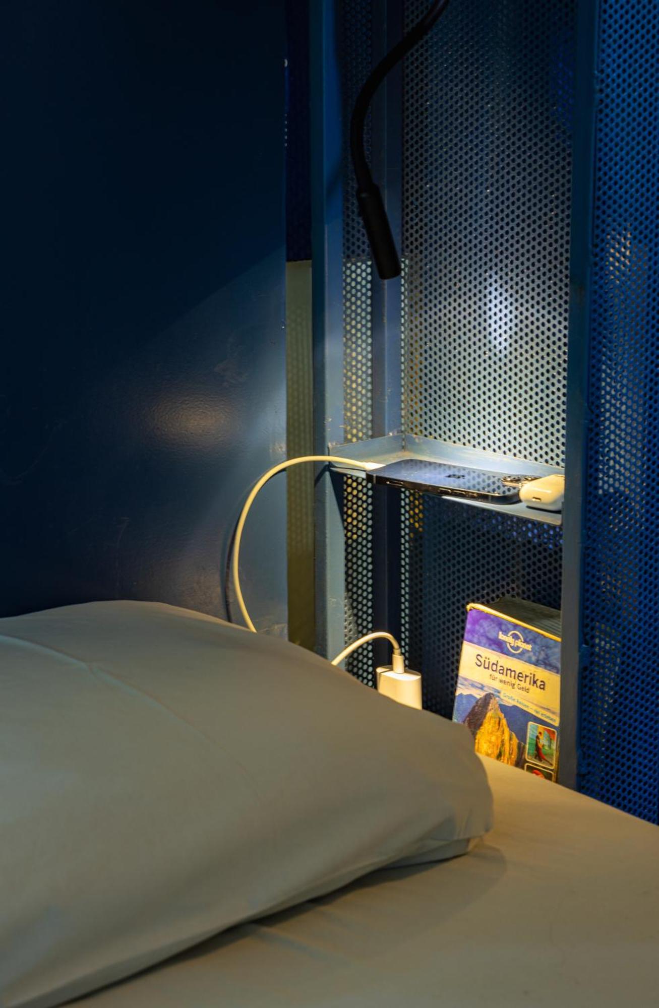 Bed in 6-Bed Mixed Dormitory Room